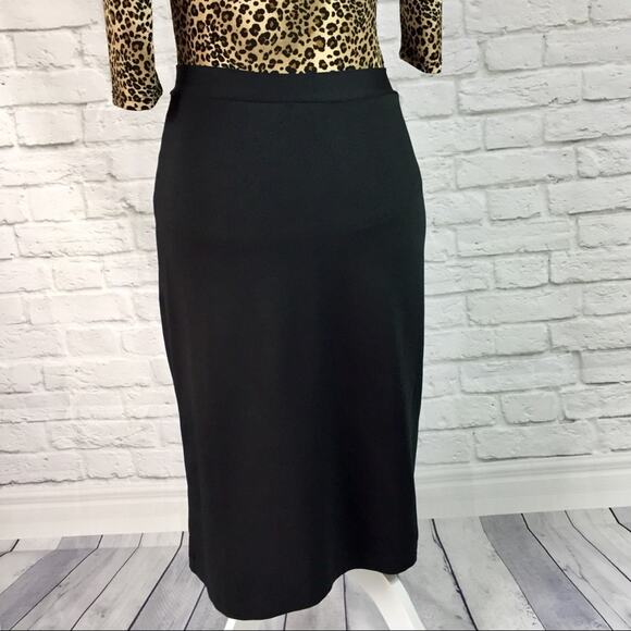 Black stretch midi skirt, womens small/medium capsule wardrobe basic - Picture 4 of 5